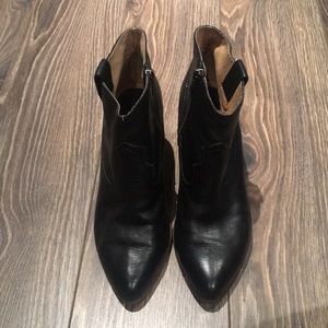 Frye Black Leather Booties Size 8.5M